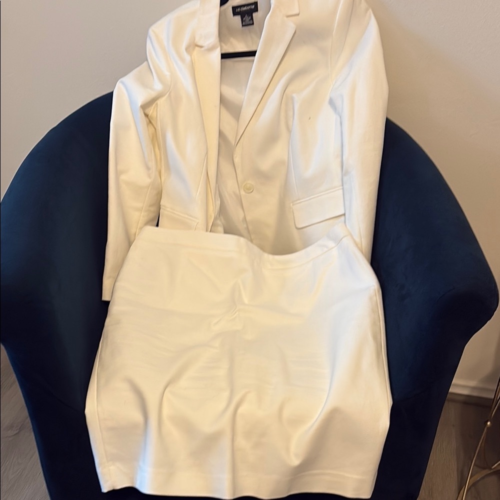 Liz Claiborne White Blazer and Skirt Set